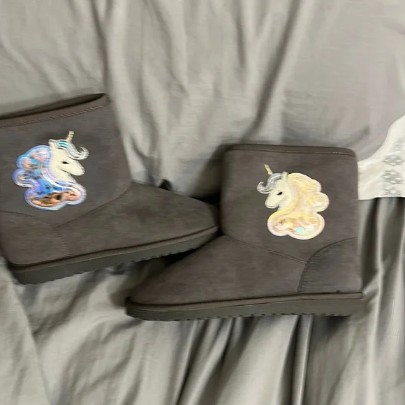 Children's place unicorn outlet boots